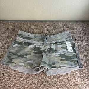 Mossimo Sweat Shorts Womens Sz M Camo Y2K Micro Mini 2000s Vintage 90s Preppy